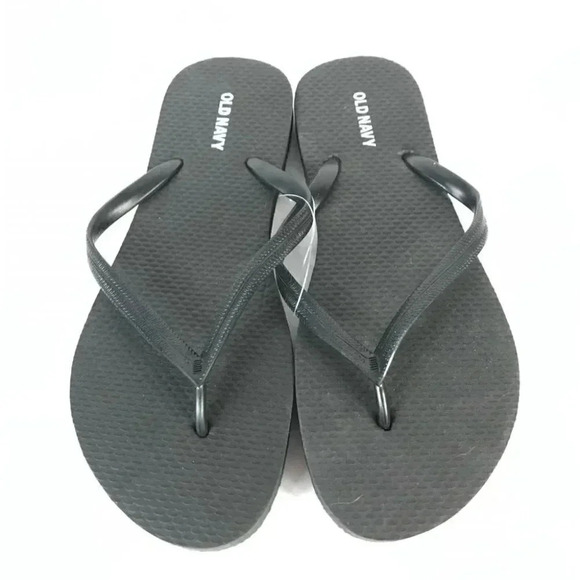 Old navy flip  flops - Picture 4 of 6
